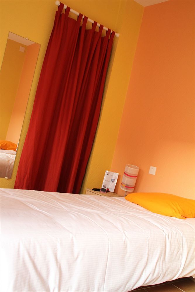 Hotel Caravelle Contact Hotel Rochefort  Exterior photo